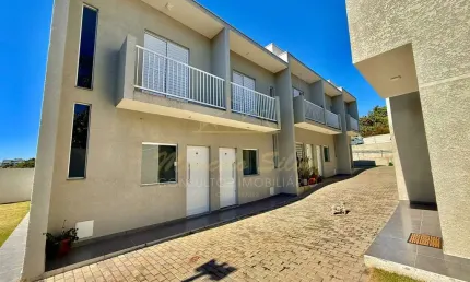 Sobrado no Recanto Amapola, Residencial Safira para Locação ou Venda