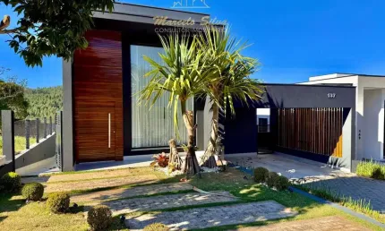 Casa alto padrão condomínio campos do conde bragança paulista: 3 quartos, 3 suítes, piscina, 230m² - nova e térrea.