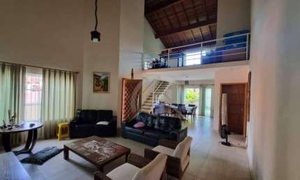 Casa com 3 dormitórios, 250 m² - venda por R$ 1.500.000,00 ou aluguel por R$ 7.079,03/mês - Loanda - Atibaia/SP