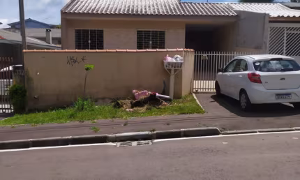 Casa com 3 quartos à venda na Rua Carlos Ferrarini, 320, Jardim Nezita, Campina Grande do Sul
