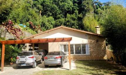 Casa com 3 quartos à venda no Centro, Petrópolis 