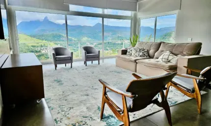 Casa em condomínio fechado com 3 quartos à venda no Nogueira, Petrópolis 