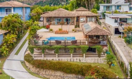 Casa em condomínio fechado com 4 quartos à venda no Nogueira, Petrópolis 