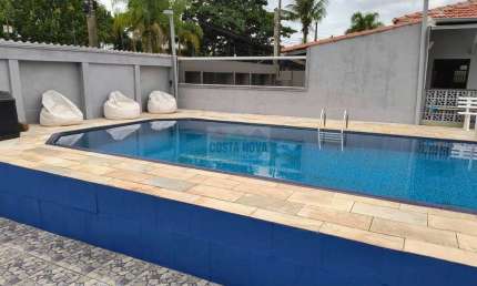 Casa à venda com Piscina - 550m² -  50 metros da Praia - Solemar - Praia Grande - SP.