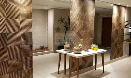 Studio à venda com 38m², dispõe de 1 dormitório, 1 banheiro, 1 vaga à 200mts da Orla no Boqueirão