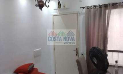 Apartamento de 58 m², com 2 quartos, garagem coletiva
