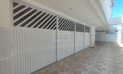 Casa Assobradada de 150m² com 3 Suítes, Vaga de Garagem privativa no Boqueirão em Santos