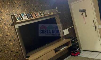 Apartamento à venda de 42m², com 2 quartos, 1 sala, 1 banheiro e elevador em São Vicente