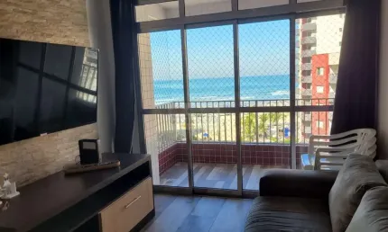 Apartamento 2 dormitórios, frente ao mar na vila Guilhermina PG