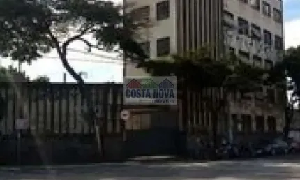 Imóvel com 1900 m² de área construída em terreno de 1200 m². A venda ou locação Built to Suit