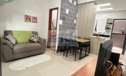 CASA ASSOBRADADA 02 DORMITÓRIOS NO MARACANAPRAIA GRANDE