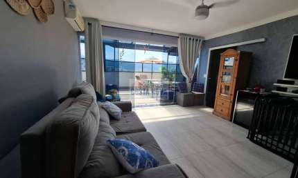 Cobertura duplex com 3 dormitórios e 2 vagas no Caiçara