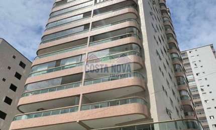 Apartamento de 3 dormitórios com 2 suítes e 2 vagas de garagem.