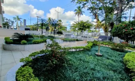 Apartamento à venda com 83m², 3 quartos sendo 2 suítes, 1 vaga e elevador no Boqueirão - Santos