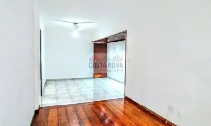 Apto 2 dormitórios com suíte e vaga demarcada no Campo Grande ? Amplo, com sacada e dependência