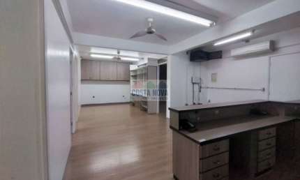 Sala comercial com 6 salas à venda na Rua Jacob Emerick, 379, Centro, São Vicente