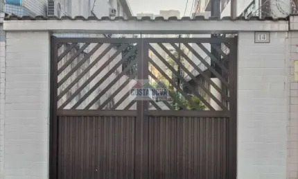 Casa 4 dormitórios 1 suite, 3 banheiros garagem fechada para 2 carros, duas salas