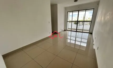 Apartamento para locação no bairro caiçaras, com 03 quartos, varanda e vaga de garagem - belo horiz