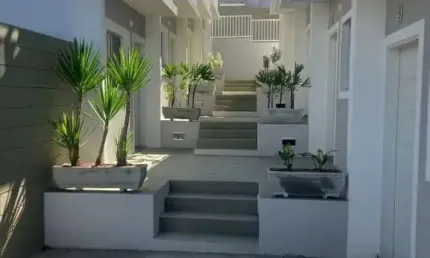 Casa em condomínio à venda em cotia-sp, bairro paisagem casa grande: 2 quartos, 2 banheiros, 1 vaga, 47m² de área!