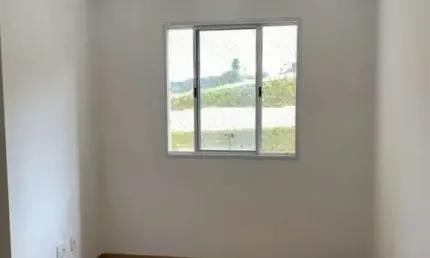 Apartamento à venda em Cotia-SP, Jardim Petrópolis: 2 quartos, 2 salas, 1 banheiro, 1 vaga de garagem!