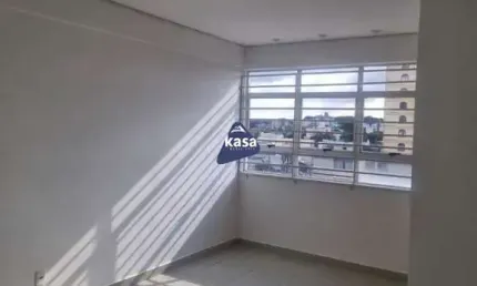 Sala comercial com 1 sala à venda na Rua Padre Eustáquio, --, Padre Eustáquio, Belo Horizonte por R$ 195.000