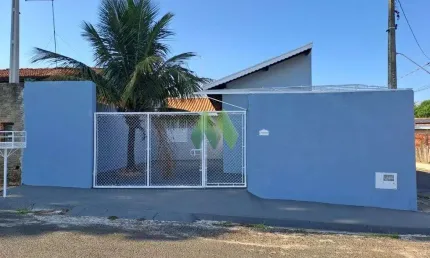 Casa 2 Dormitorios com Barracao a Venda - Jardim America (Rubiao Junior) - Botucatu/SP