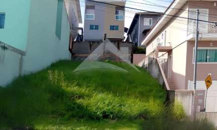 Terreno à venda em Cotia no Condomínio Villa D'Este
