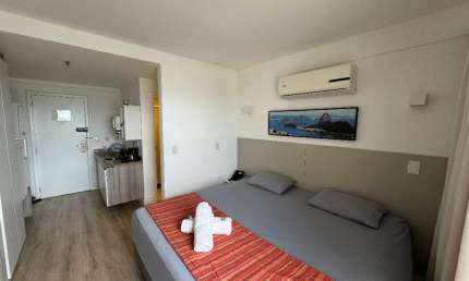 Flat com 1 quarto para alugar na Avenida Agenor Caldas, Imbetiba, Macaé
