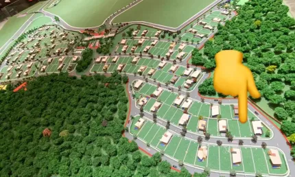 Jardins amsterdã* qd. 7 lt. 15 área: 360,44 mts² lote diferenciado: - afastado da rodovia - próximo da mata - excelente vista - leve aclive para a rua   *baixou para vender*