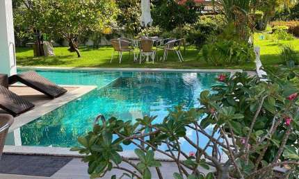 Luxo e conforto! Casa para moradia em condomínio fechado â beira-mar de Muro Alto - PE