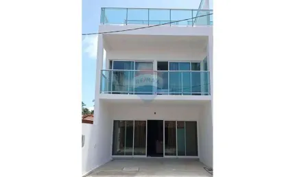 Aluga se  Apartamento 180m² em Pontal Maracaípe, Porto de Galinhas