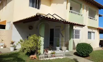 Casa em condomínio fechado com 3 quartos à venda na Rua Antilhas, Ipitanga, Lauro de Freitas, 123 m2 por R$ 550.000