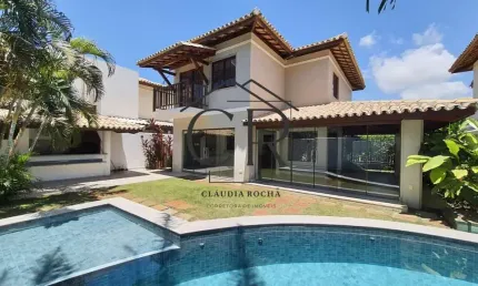 Maravilhosa casa duplex em condomínio fechado com total infraestrutura de lazer!