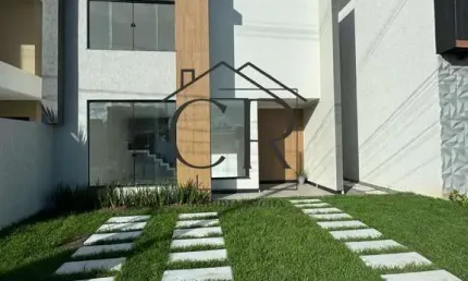 Arquitetura super moderna com bastante área externa, novíssima!