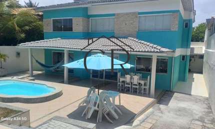 Duas casas em uma em Vilas do Atlântico, alameda fechada | PORTEIRA FECHADA |