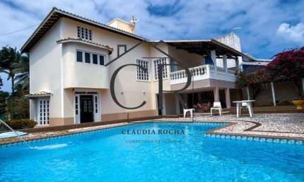 Casa em condomínio fechado, no coração de Vilas do Atlântico!