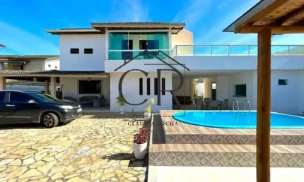 Casa solta localizada a poucos passos da Praia do Flamengo!
