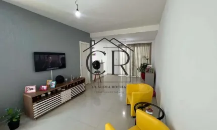 Fantástica casa ao lado de Vilas do Atlântico, em condomínio fechado!