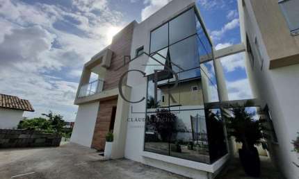 Casa duplex, 4/4 sendo 3 suítes na melhor localização de Lauro de Freitas!