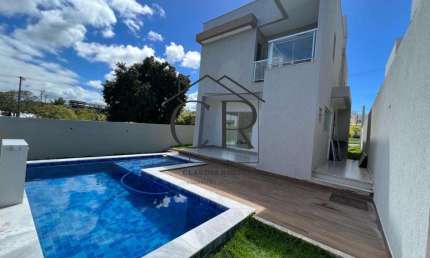 Maravilhosa casa no condomínio Vila Florença, impecável!!
