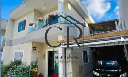 Pronta para morar, belíssima casa ao lado de Vilas do Atlântico!!