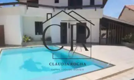 Linda casa em alameda fechada, com segurança 24h, no coração de Vilas do Atlântico!