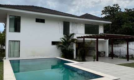 Casa em condomínio fechado com 4 quartos à venda na 1ª TRAVESSA BUSCA VIDA, Abrantes, Camaçari por R$ 1.600.000