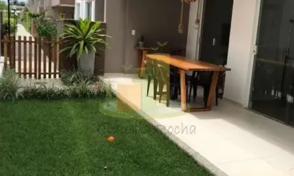 Casa com 2 quartos à venda na Rua Camaçari, Buraquinho, Lauro de Freitas
