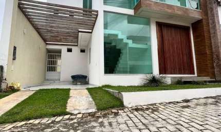 Casa em condomínio fechado com 3 quartos à venda na Avenida Santos Dumont, Recreio Ipitanga, Lauro de Freitas por R$ 650.000