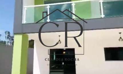 Excelente casa em condomínio fechado, em Recreio de Ipitanga!