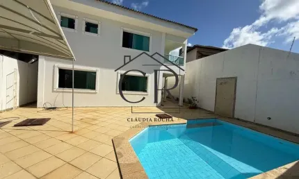 Excelente casa em Vilas do Atlântico com super área remanescente!!