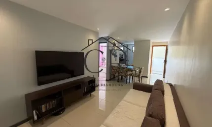 Belíssimo apartamento em Buraquinho, melhor localização!