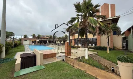 Excelente casa em condomínio fechado, pé na areia, no coração de Stella Maris!