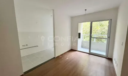 Apartamento com 2 quartos para locação no bairro Floresta por R$1.700,00 + TAXAS